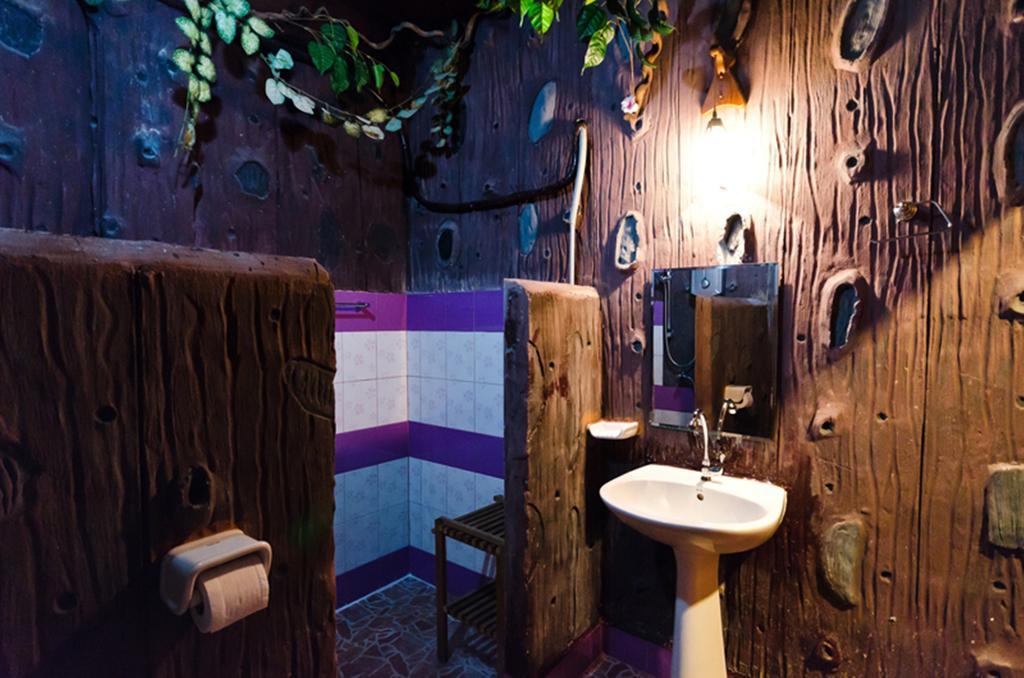 Eight Plus Hotel Банкок Стая снимка