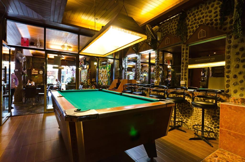 Eight Plus Hotel Банкок Екстериор снимка